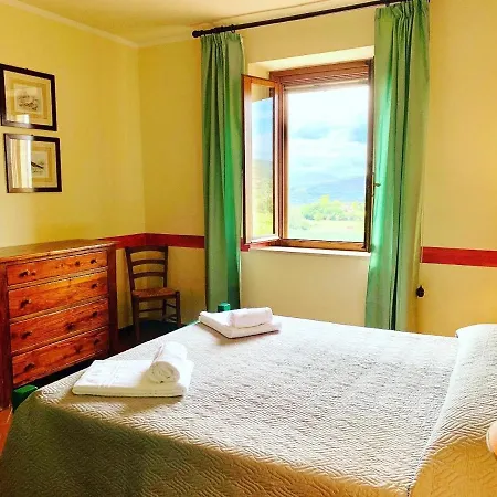 Tenuta Agricola Fraschiera *